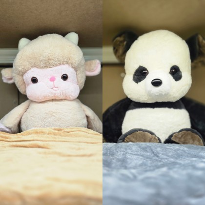 Panda And Cow Pillow With Blanket 熊猫与牛枕头被 Panda And Cow Pillow With Blanket 熊猫与牛枕头被